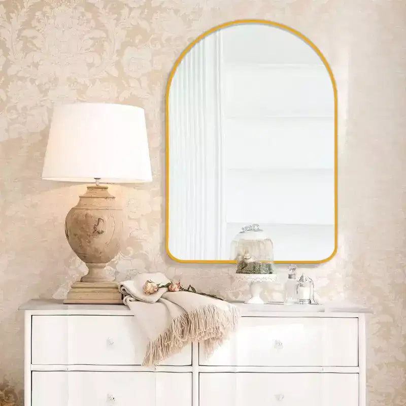 Miroir mural arche en aluminium à bord fin arrondi doré