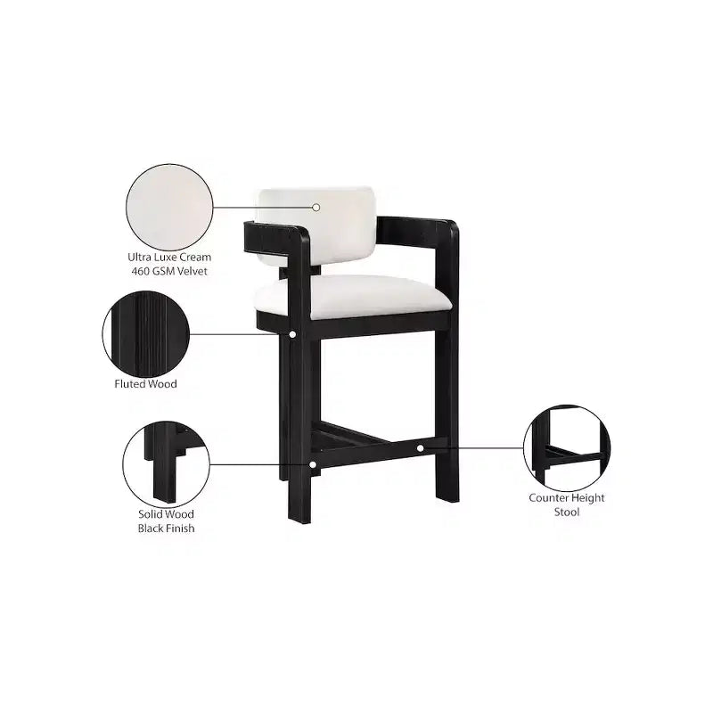 Tabouret en velours crème