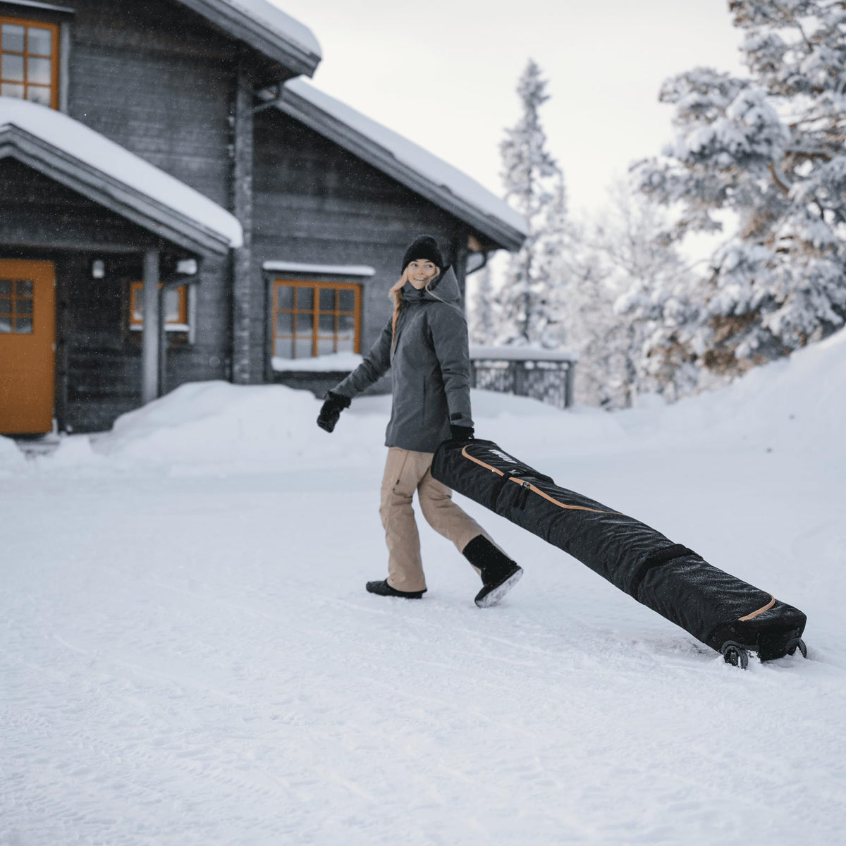 Thule RoundTrip Snowboard Bag 165cm