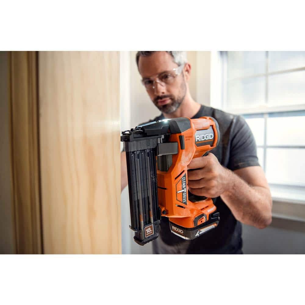 18V Brushless Cordless 18-Gauge 2-1/8 in. Brad Nailer with (2) 4.0 Ah Batteries, Charger, and Bag R09891B-AC93044SBN