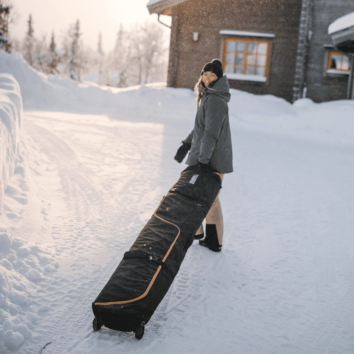 Thule RoundTrip Snowboard Bag 165cm
