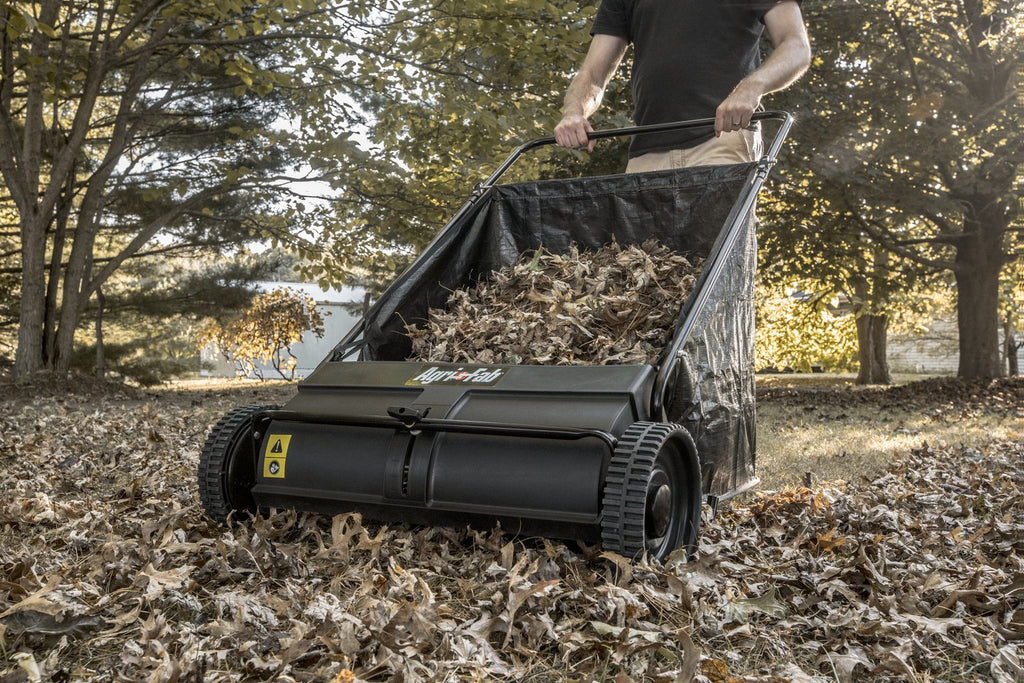 Agri Fab 45 0218 26 Inch Push Sweeper