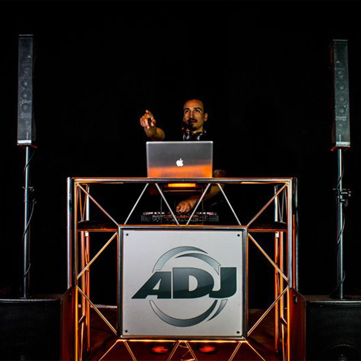 American DJ PRO EVENT TABLE